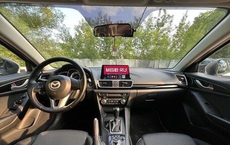 Mazda 3, 2015 год, 1 590 000 рублей, 4 фотография