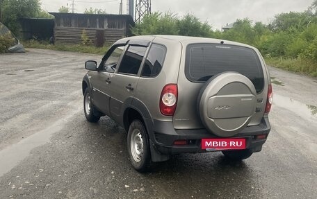 Chevrolet Niva I рестайлинг, 2012 год, 900 000 рублей, 4 фотография