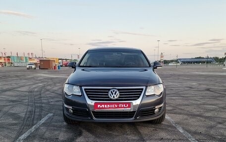 Volkswagen Passat B6, 2006 год, 1 400 000 рублей, 10 фотография