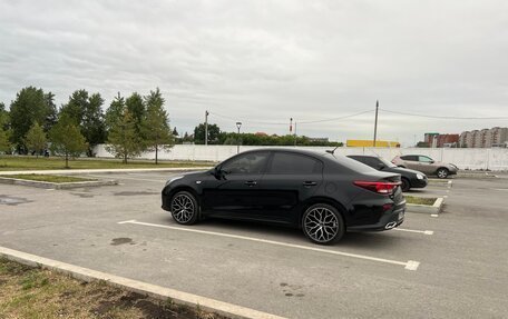 KIA Rio IV, 2018 год, 1 600 000 рублей, 2 фотография