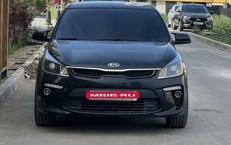 KIA Rio IV, 2018 год, 1 600 000 рублей, 3 фотография