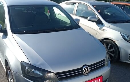 Volkswagen Polo VI (EU Market), 2013 год, 570 000 рублей, 2 фотография