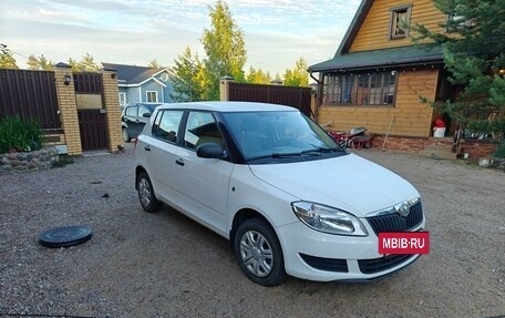 Skoda Fabia II, 2013 год, 600 000 рублей, 4 фотография