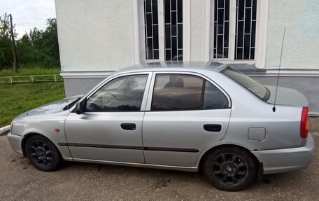 Hyundai Accent II, 2004 год, 230 000 рублей, 3 фотография