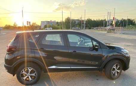 Renault Kaptur I рестайлинг, 2020 год, 1 730 000 рублей, 6 фотография