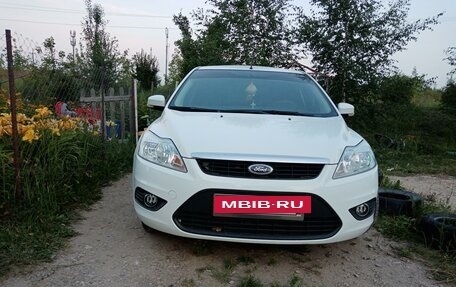 Ford Focus II рестайлинг, 2010 год, 690 000 рублей, 2 фотография