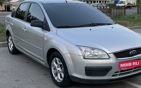 Ford Focus II рестайлинг, 2006 год, 510 000 рублей, 3 фотография