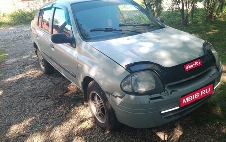 Renault Clio III, 2001 год, 230 000 рублей, 1 фотография