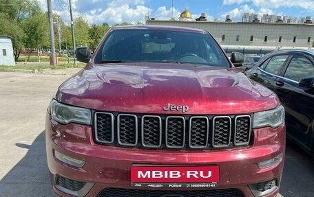 Jeep Grand Cherokee, 2019 год, 4 955 000 рублей, 1 фотография