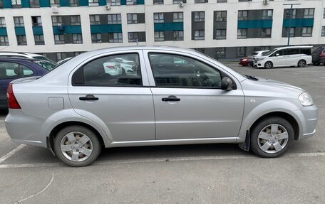 Chevrolet Aveo III, 2011 год, 655 000 рублей, 2 фотография