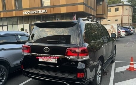 Toyota Land Cruiser 200, 2016 год, 7 500 000 рублей, 2 фотография