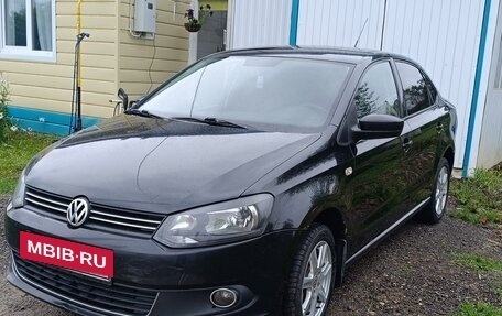 Volkswagen Polo VI (EU Market), 2012 год, 590 000 рублей, 2 фотография