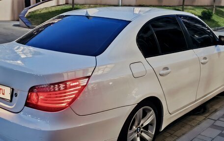 BMW 5 серия, 2009 год, 1 000 000 рублей, 4 фотография