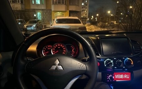 Mitsubishi L200 IV рестайлинг, 2010 год, 1 700 000 рублей, 4 фотография