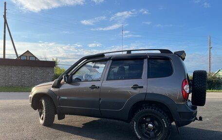 Chevrolet Niva I рестайлинг, 2013 год, 700 000 рублей, 7 фотография