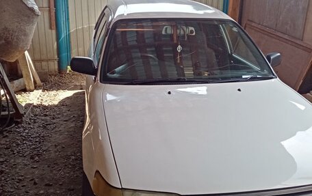 Toyota Corolla, 2002 год, 375 000 рублей, 3 фотография