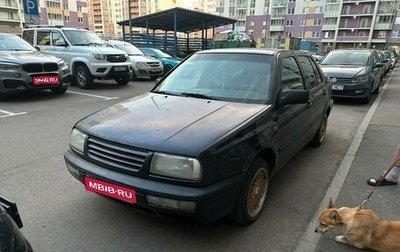 Volkswagen Vento, 1993 год, 130 000 рублей, 1 фотография