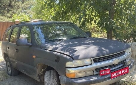 Chevrolet Tahoe II, 2005 год, 600 000 рублей, 1 фотография