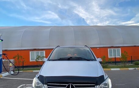 Mercedes-Benz Viano, 2004 год, 1 100 000 рублей, 1 фотография