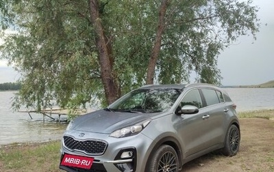 KIA Sportage IV рестайлинг, 2019 год, 2 350 000 рублей, 1 фотография