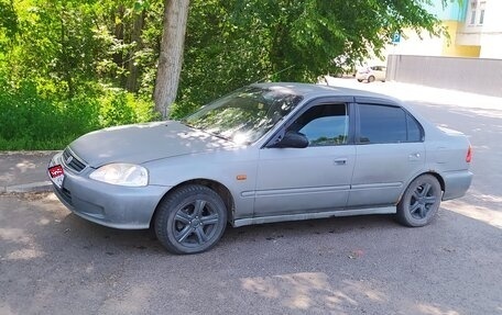 Honda Civic Ferio III, 2000 год, 325 000 рублей, 1 фотография