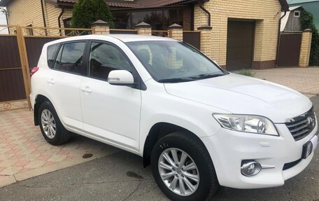 Toyota RAV4, 2011 год, 1 700 000 рублей, 3 фотография