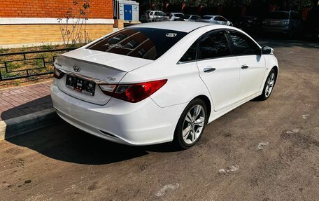 Hyundai Sonata VI, 2010 год, 950 000 рублей, 4 фотография