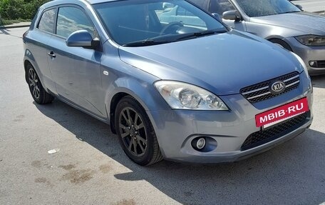 KIA cee'd I рестайлинг, 2008 год, 660 000 рублей, 2 фотография