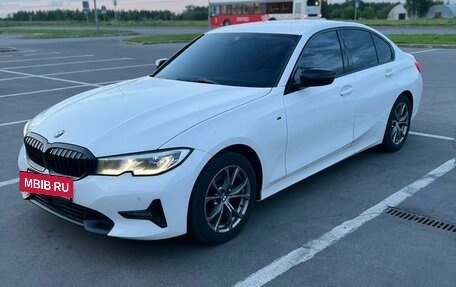 BMW 3 серия, 2019 год, 3 590 000 рублей, 13 фотография