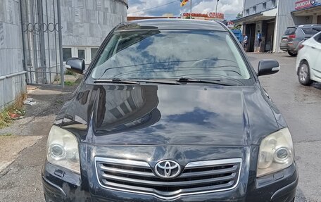 Toyota Avensis III рестайлинг, 2007 год, 850 000 рублей, 1 фотография