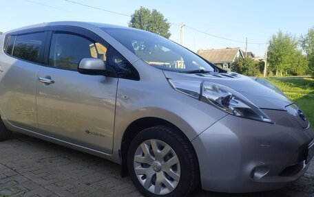 Nissan Leaf I, 2013 год, 850 000 рублей, 3 фотография