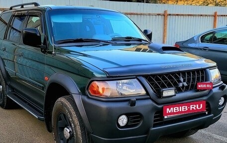 Mitsubishi Pajero Sport II рестайлинг, 2001 год, 1 100 000 рублей, 2 фотография