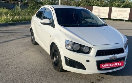 Chevrolet Aveo III, 2012 год, 670 000 рублей, 2 фотография