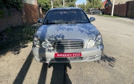 Hyundai Sonata IV рестайлинг, 2005 год, 650 000 рублей, 3 фотография