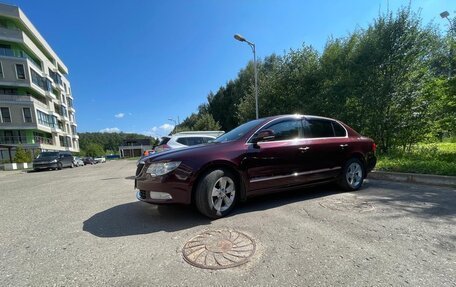 Skoda Superb III рестайлинг, 2013 год, 1 280 000 рублей, 8 фотография