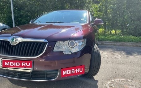 Skoda Superb III рестайлинг, 2013 год, 1 280 000 рублей, 20 фотография