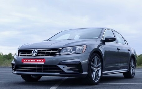 Volkswagen Passat B8 рестайлинг, 2016 год, 1 800 000 рублей, 14 фотография