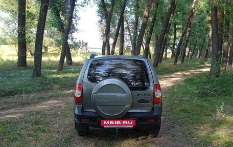 Chevrolet Niva I рестайлинг, 2012 год, 630 000 рублей, 5 фотография