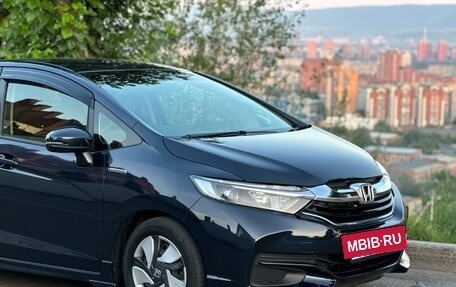 Honda Shuttle II, 2017 год, 1 299 000 рублей, 21 фотография