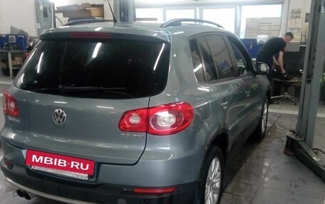 Volkswagen Tiguan I, 2009 год, 1 056 000 рублей, 3 фотография