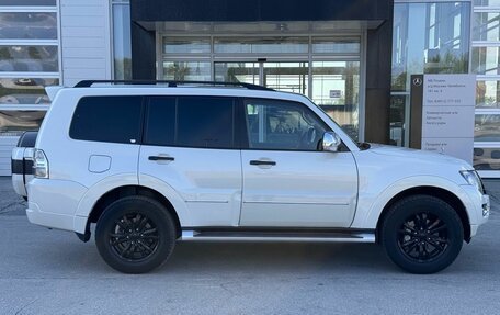 Mitsubishi Pajero IV, 2019 год, 3 950 000 рублей, 4 фотография