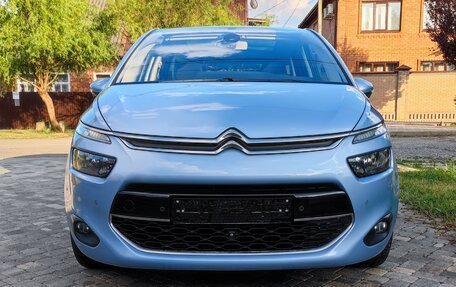 Citroen C4 Picasso II рестайлинг, 2015 год, 1 950 000 рублей, 2 фотография