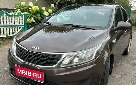 KIA Rio III рестайлинг, 2014 год, 930 000 рублей, 1 фотография