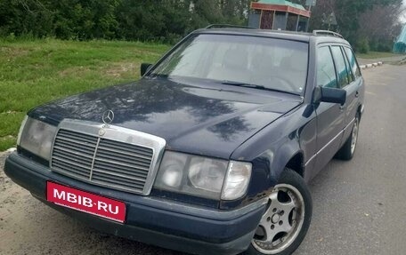 Mercedes-Benz W124, 1991 год, 380 000 рублей, 1 фотография