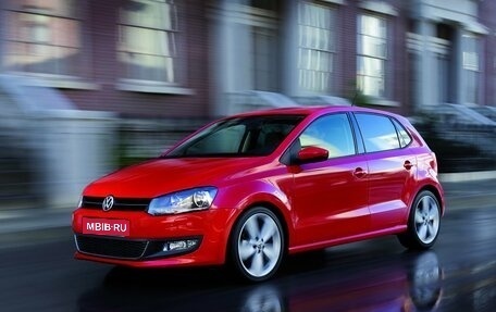 Volkswagen Polo VI (EU Market), 2010 год, 750 000 рублей, 1 фотография