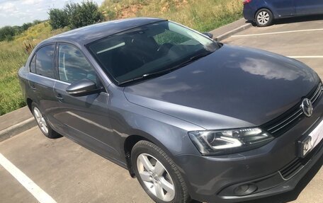 Volkswagen Jetta VI, 2014 год, 1 700 000 рублей, 3 фотография