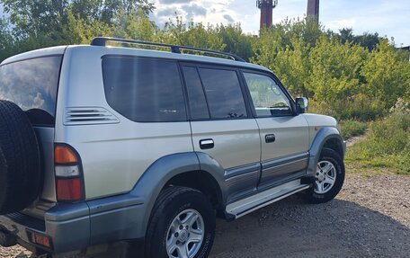 Toyota Land Cruiser Prado 90 рестайлинг, 1999 год, 1 050 000 рублей, 5 фотография