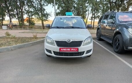 Skoda Fabia II, 2014 год, 570 000 рублей, 2 фотография