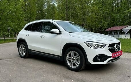 Mercedes-Benz GLA, 2020 год, 3 850 000 рублей, 2 фотография