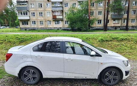 Chevrolet Aveo III, 2012 год, 695 000 рублей, 3 фотография